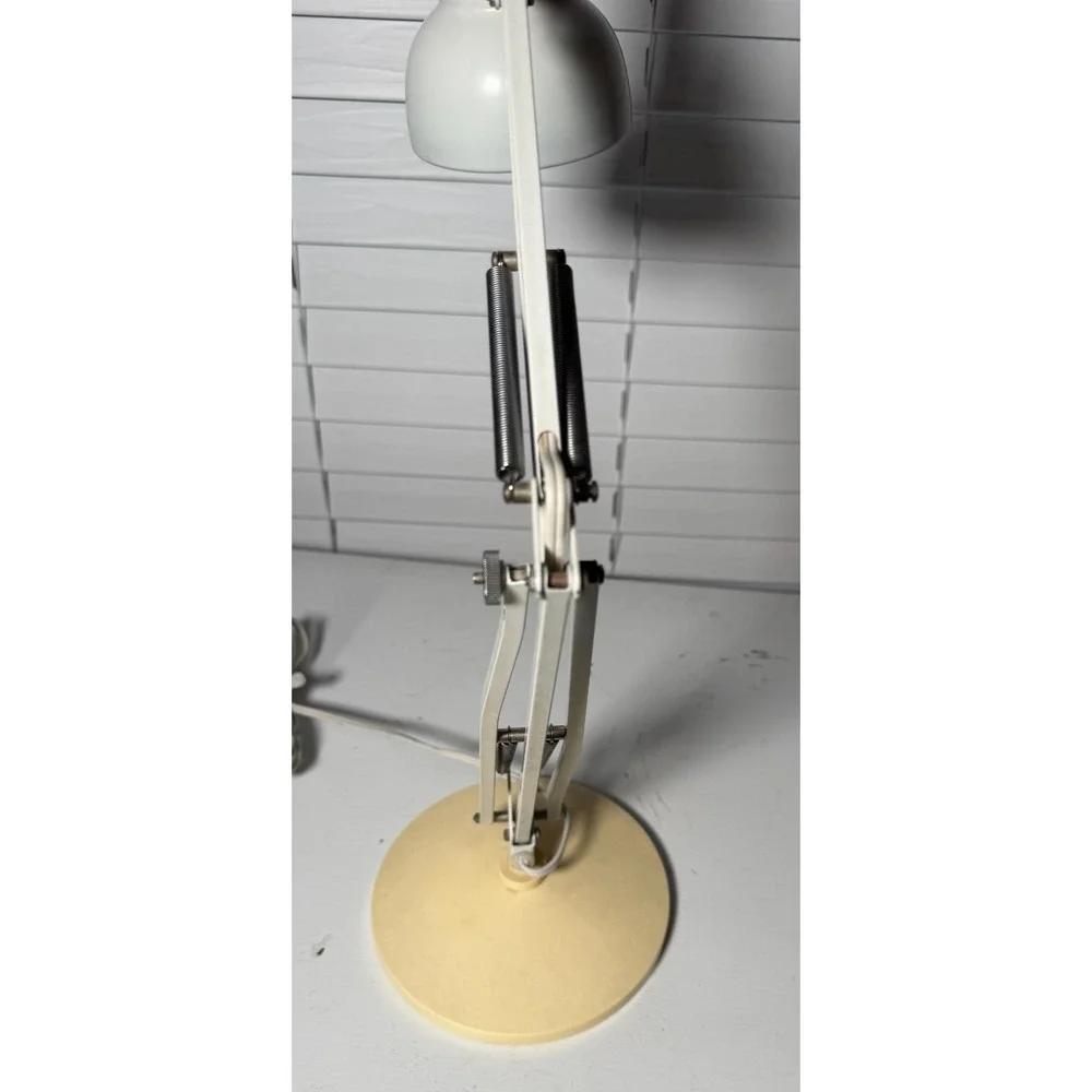 Vintage MCM LUXO Desk Lamp Industrial White w/ Base* TESTED Pixar